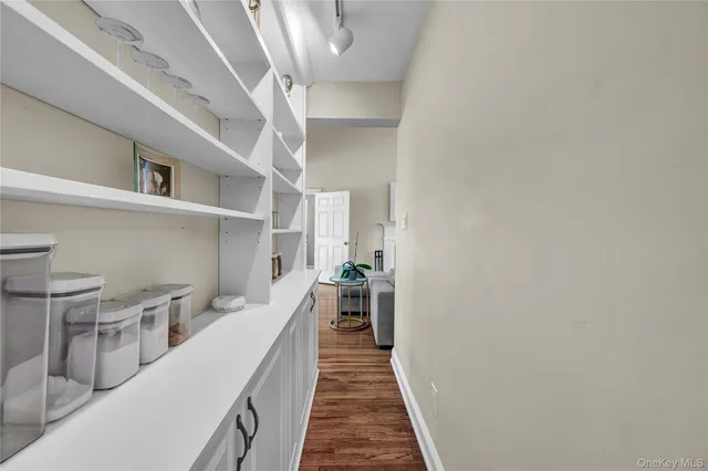 $809,900 | 151 Oak Ridge Circle, Mahopac, NY 10541