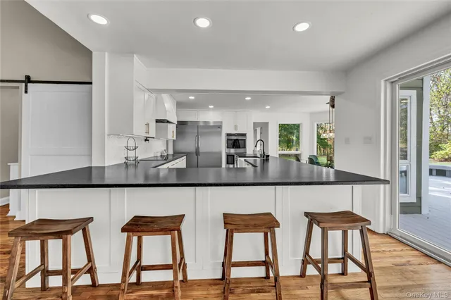 $809,900 | 151 Oak Ridge Circle, Mahopac, NY 10541