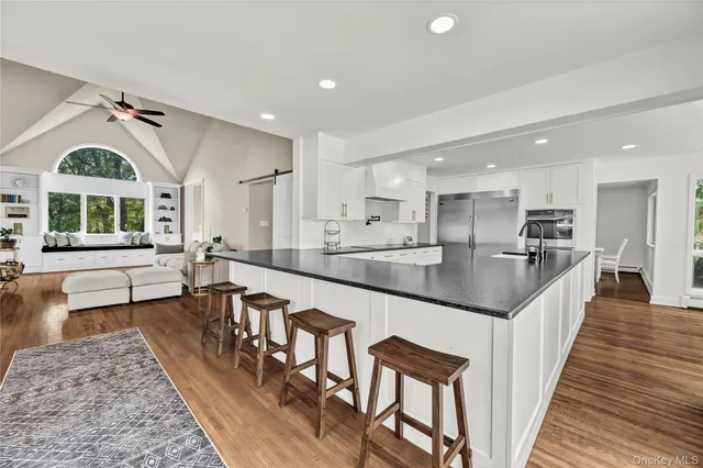 $809,900 | 151 Oak Ridge Circle, Mahopac, NY 10541