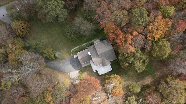 $809,900 | 151 Oak Ridge Circle, Mahopac, NY 10541