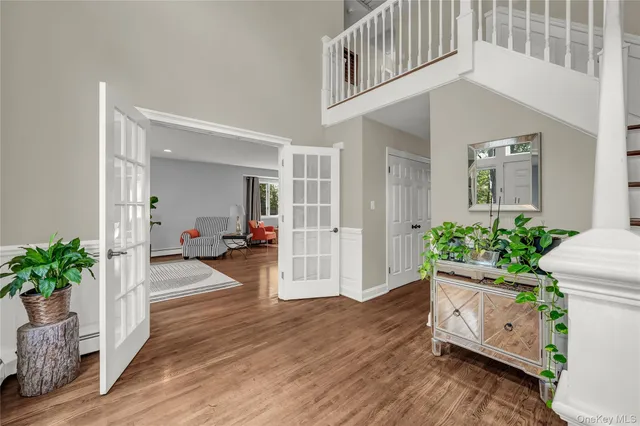 $809,900 | 151 Oak Ridge Circle, Mahopac, NY 10541