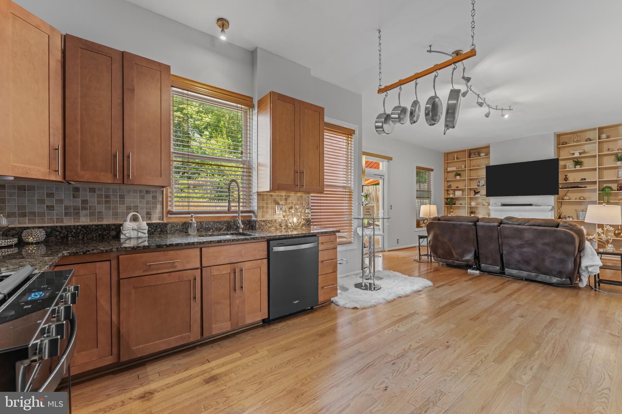 11906 Claridge Road Silver Spring, MD 20902 - Photo 9 of 31