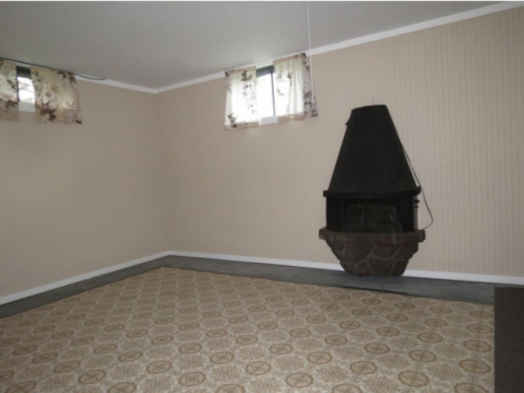 28 Twombly Street Rochester, NH 03867 - Photo 11 of 22