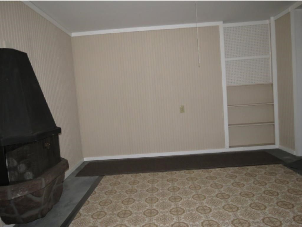 28 Twombly Street Rochester, NH 03867 - Photo 15 of 22