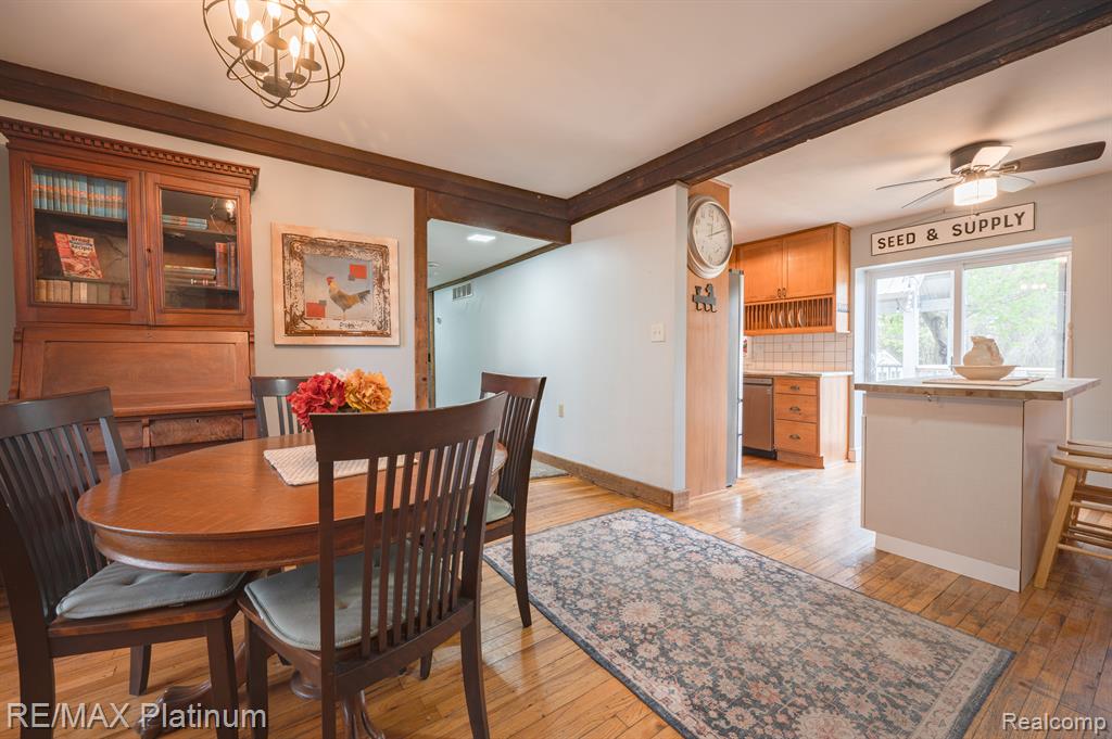 4015 Bennett Lake Road Fenton, MI 48430 - Photo 12 of 51