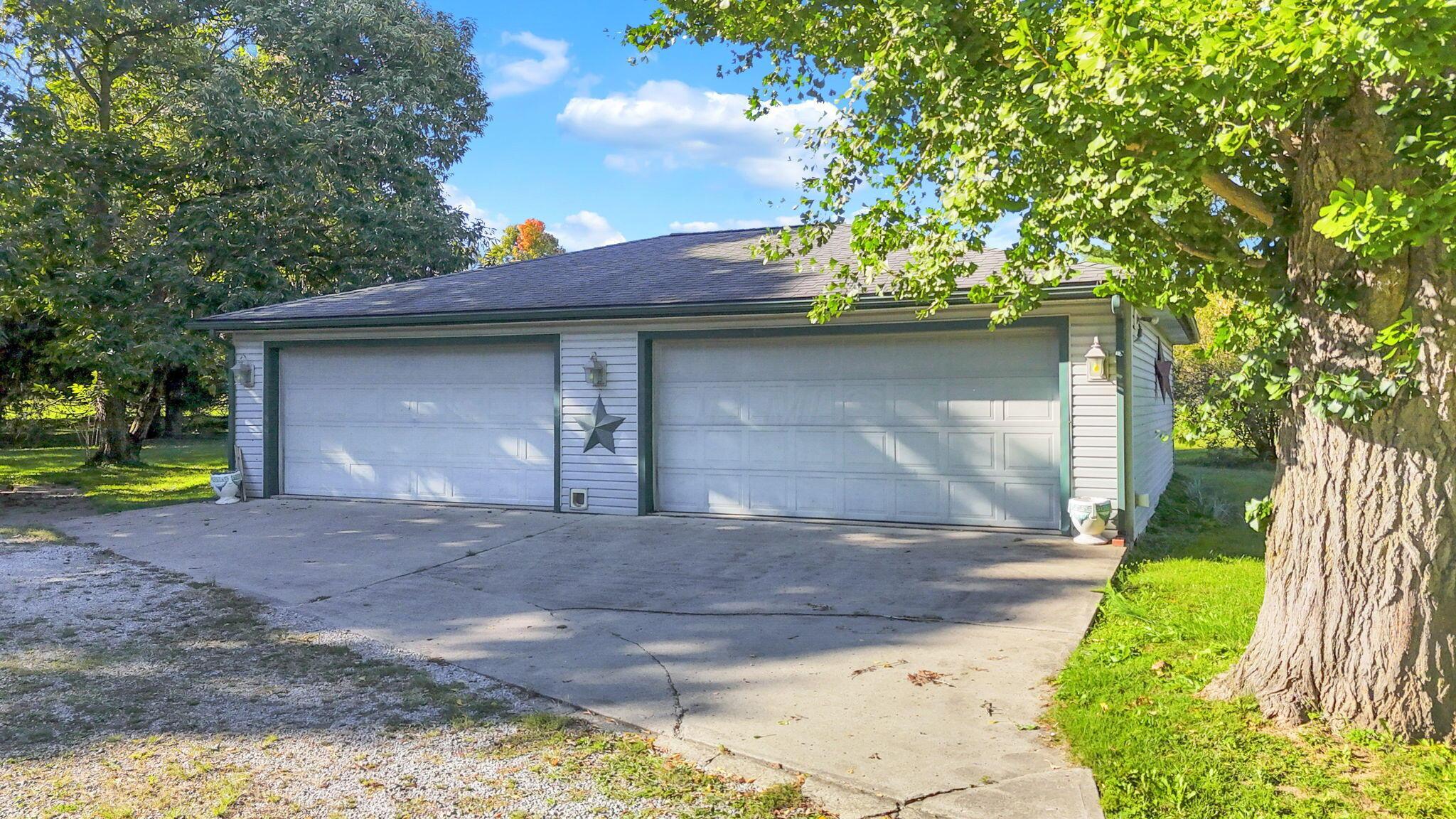 35251 Smith Chapel Road Logan, OH 43138 - Photo 31 of 46 63-web-or-mls-63-print-DJI_2026100316342