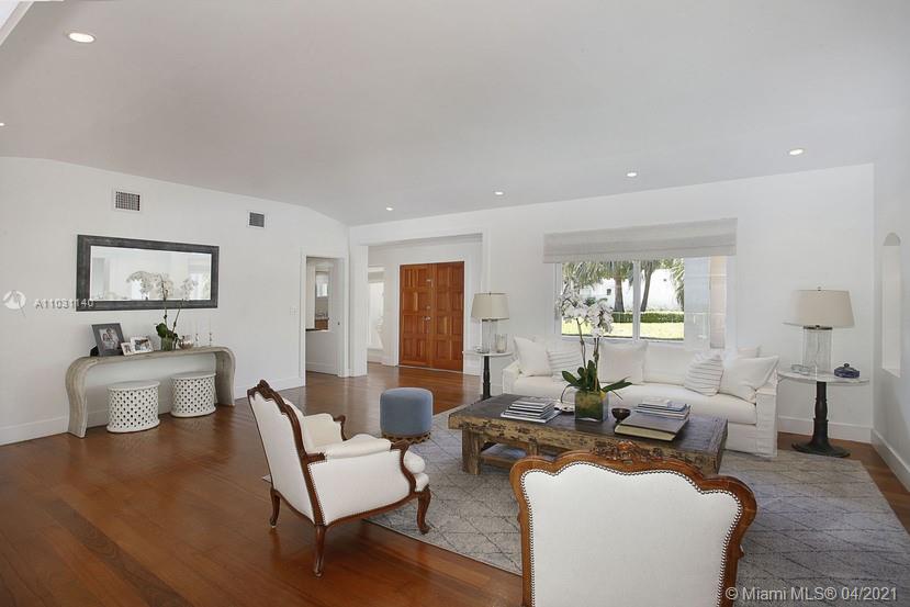 345 Gulf Road Key Biscayne, FL 33149 - Photo 6 of 30