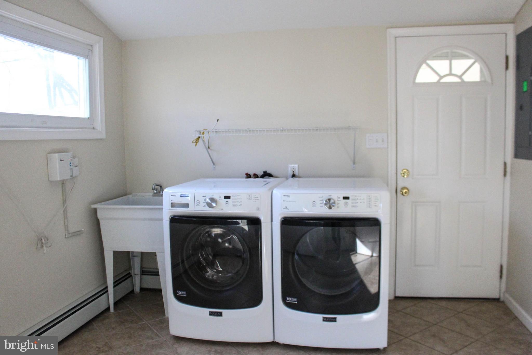 15 Long Loop Road Levittown, PA 19056 - Photo 16 of 34 Laundry Room