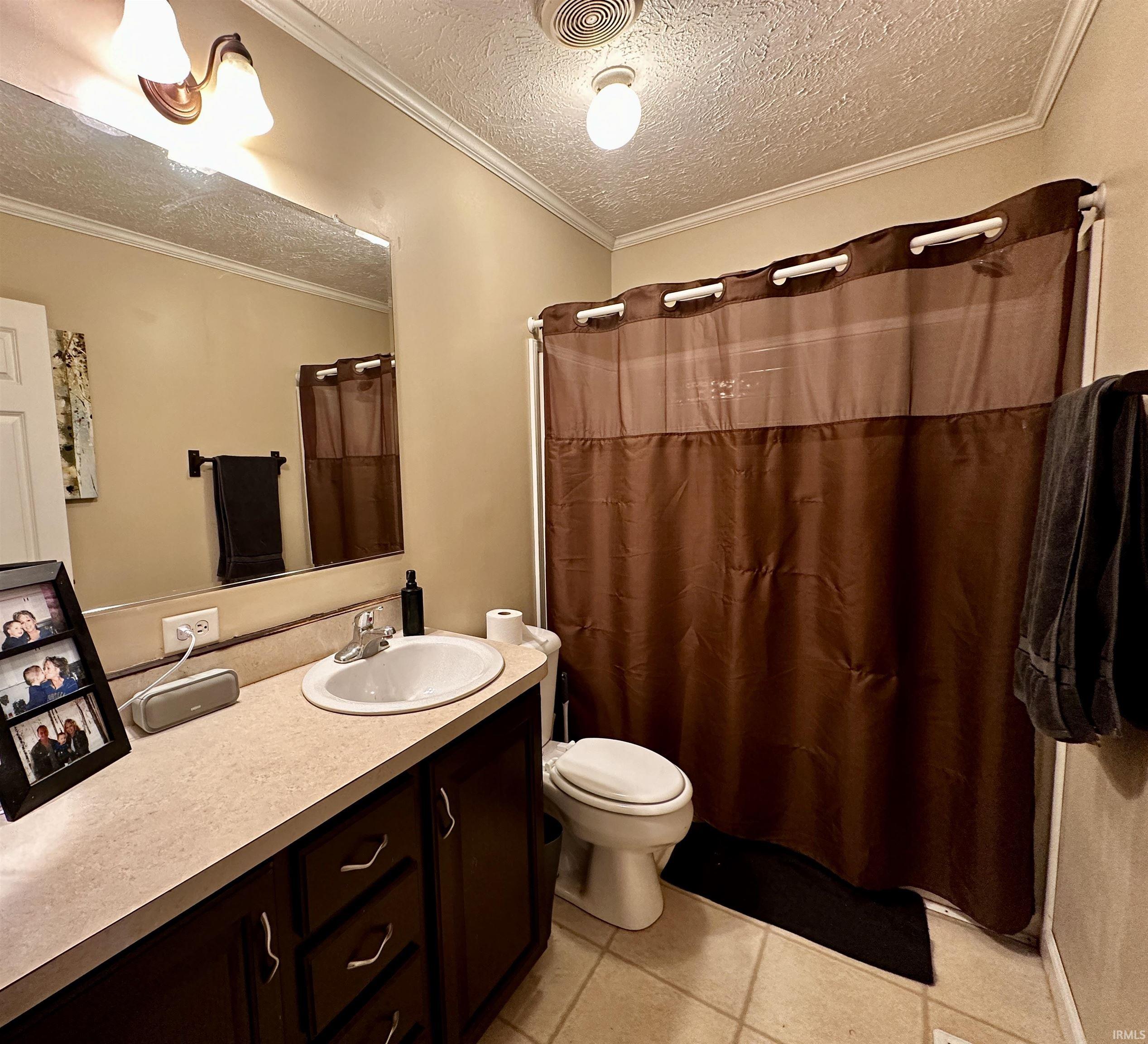 415 15th Street Bedford, IN 47421 - Photo 9 of 19