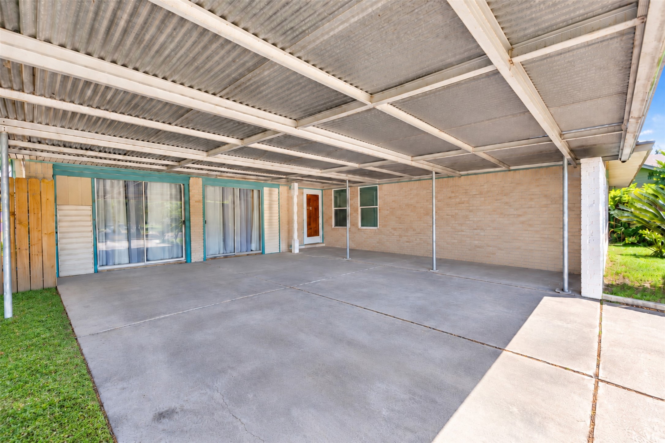 4919 Connorvale Road Houston, TX 77039 - Photo 6 of 40 Gallery Image 6