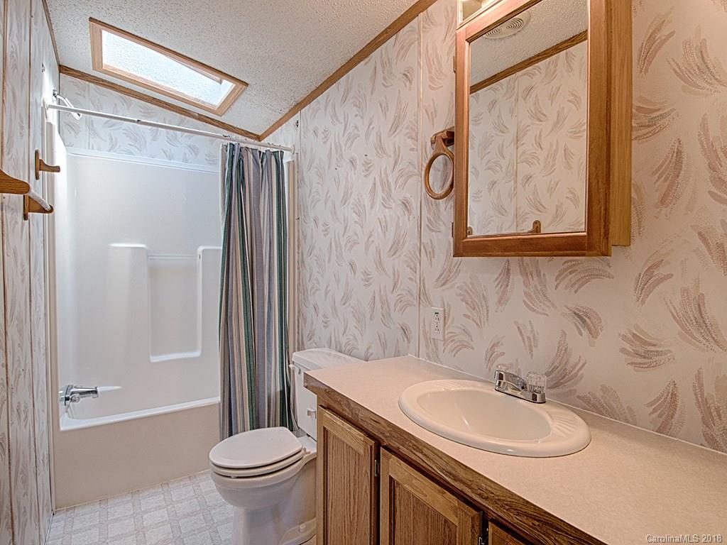 157 Lacy Fern Ridge Sylva, NC 28779 - Photo 9 of 20 Gallery Image 9