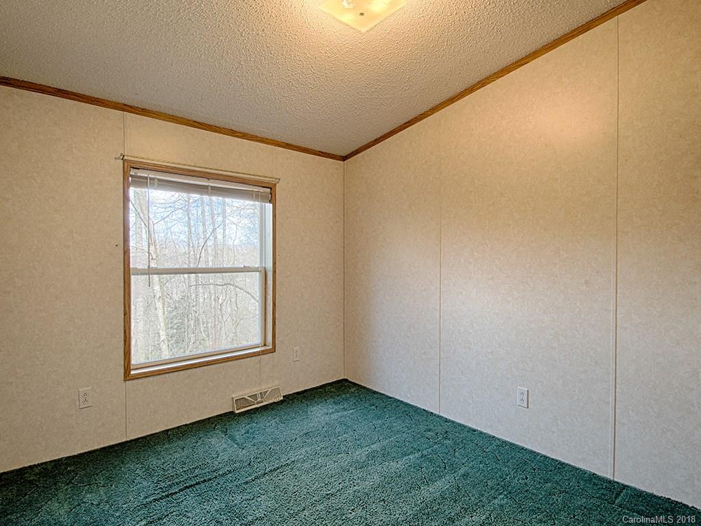 157 Lacy Fern Ridge Sylva, NC 28779 - Photo 10 of 20 Gallery Image 10