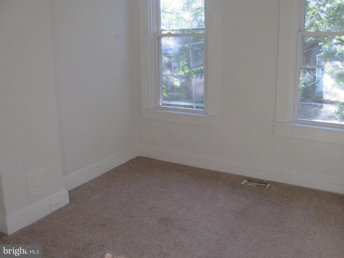 1824 Appleton Street Baltimore, MD 21217 - Photo 5 of 7 Bedroom #2
