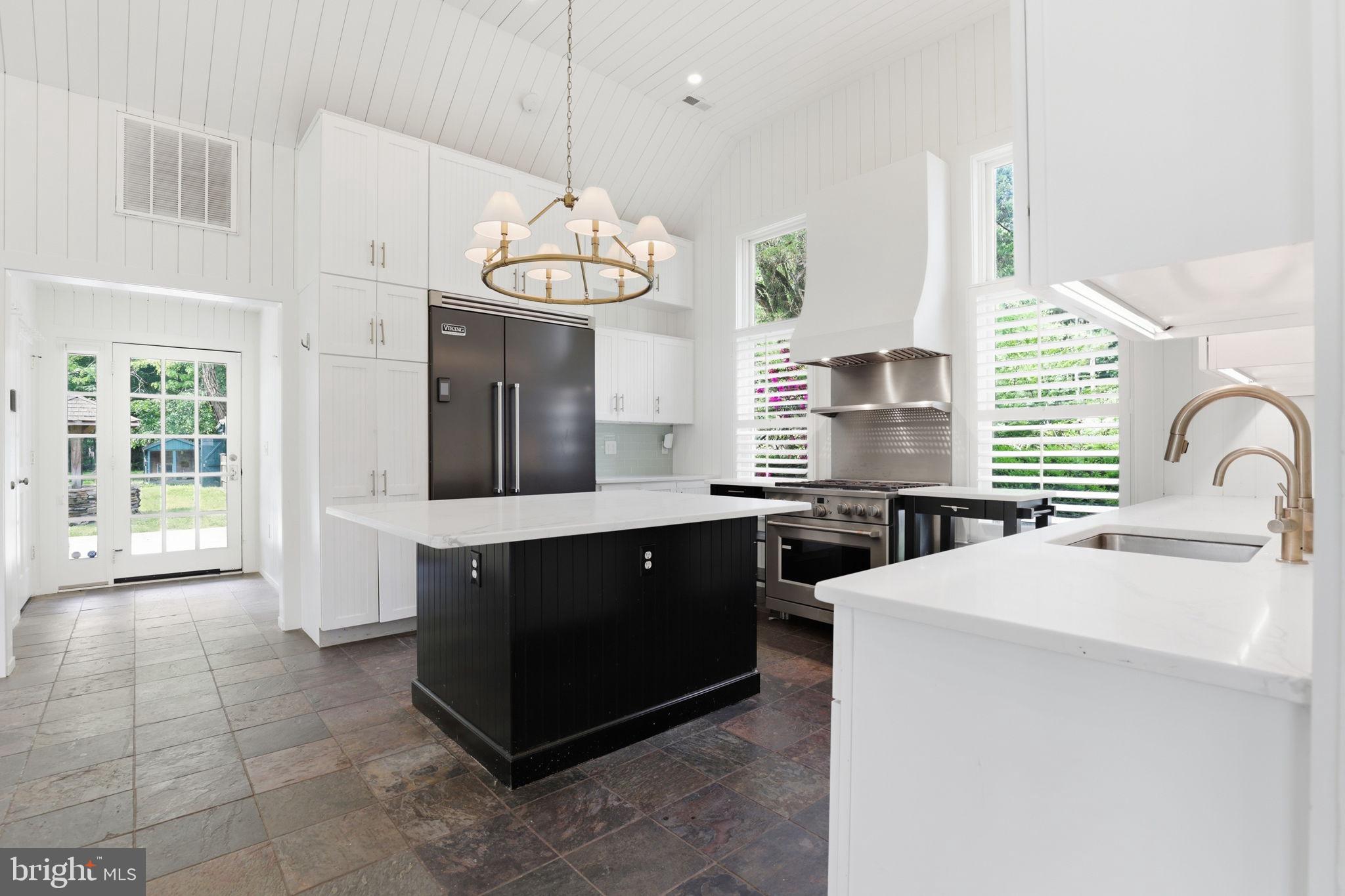 5865 Deale Beach Road Deale, MD 20751 - Photo 7 of 50 Modern kitchen with sleek design.