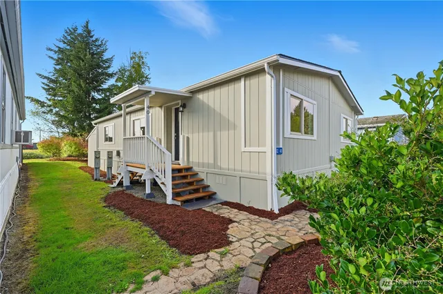 $199,000 | 19920 67th Avenue Northeast, Unit 40, Arlington, WA 98223