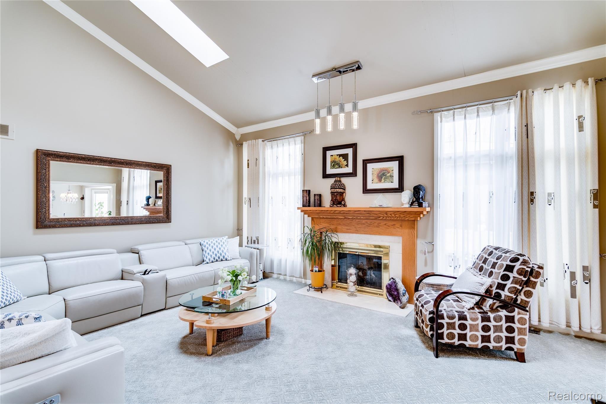 541 Lexington Drive Rochester, MI 48307 - Photo 16 of 58 541 Lexington-1-15.jpg