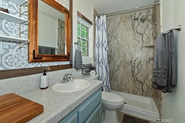 $390,000 | 23559 Lake Drive, Crestline, CA 92325