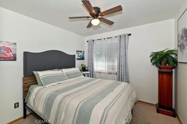 $390,000 | 23559 Lake Drive, Crestline, CA 92325