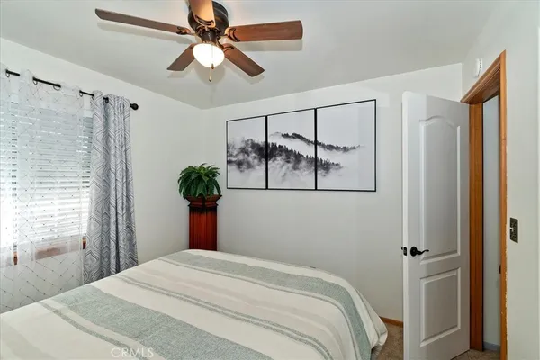 $390,000 | 23559 Lake Drive, Crestline, CA 92325