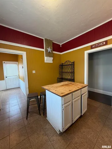 $135,000 | 1020 Girard Street, Metropolis, IL 62960