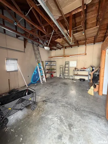 $130,000 | 1020 Girard Street, Metropolis, IL 62960