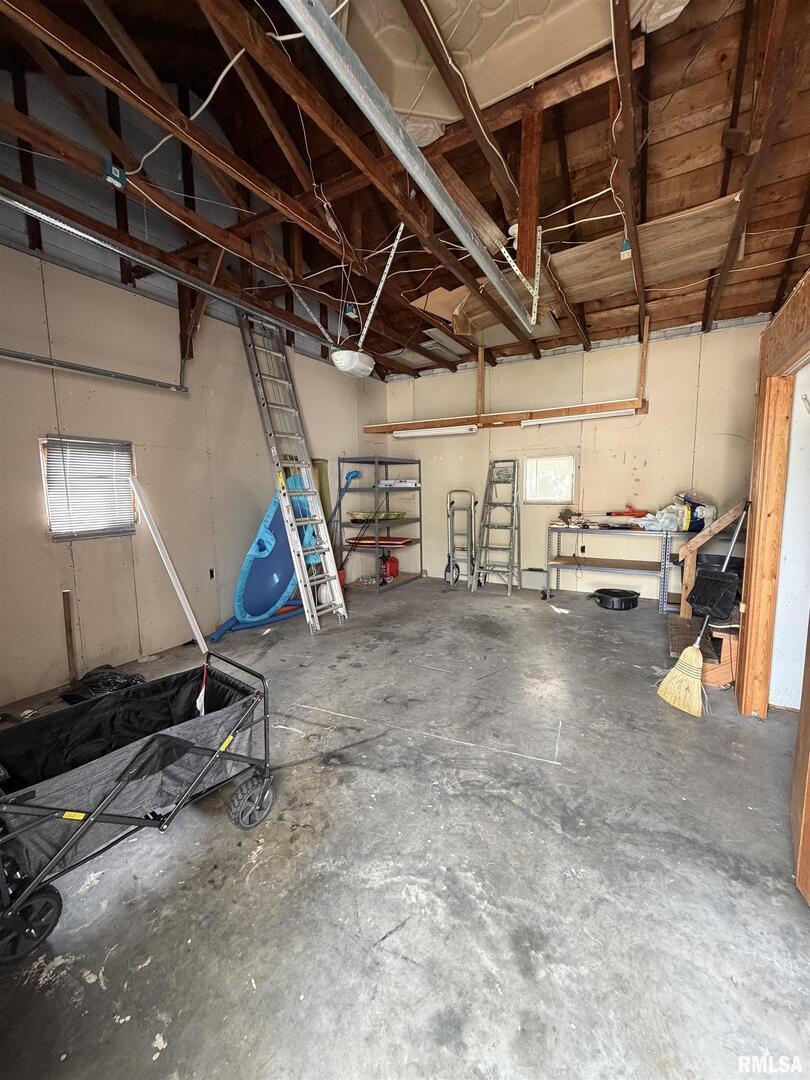 1020 Girard Street Metropolis, IL 62960 - Photo 6 of 24