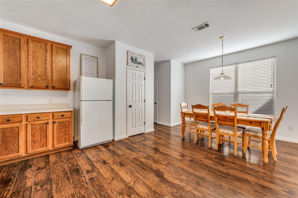 2516 Quail Ridge Road Melissa, TX 75454 - Photo 15 of 30 a dining room with furniture and window