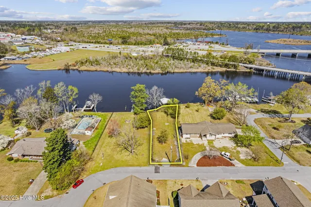 $350,000 | 205 Anne Street, Jacksonville, NC 28540