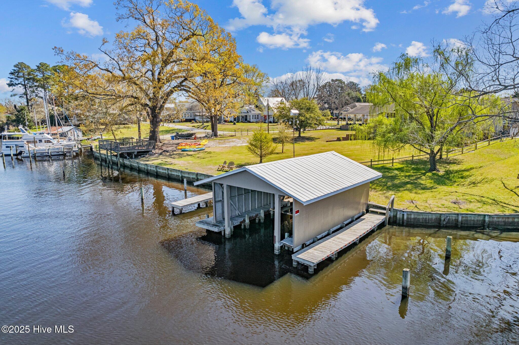 205 Anne Street Jacksonville, NC 28540 - Photo 15 of 21 14-web-or-mls-DJI_0345