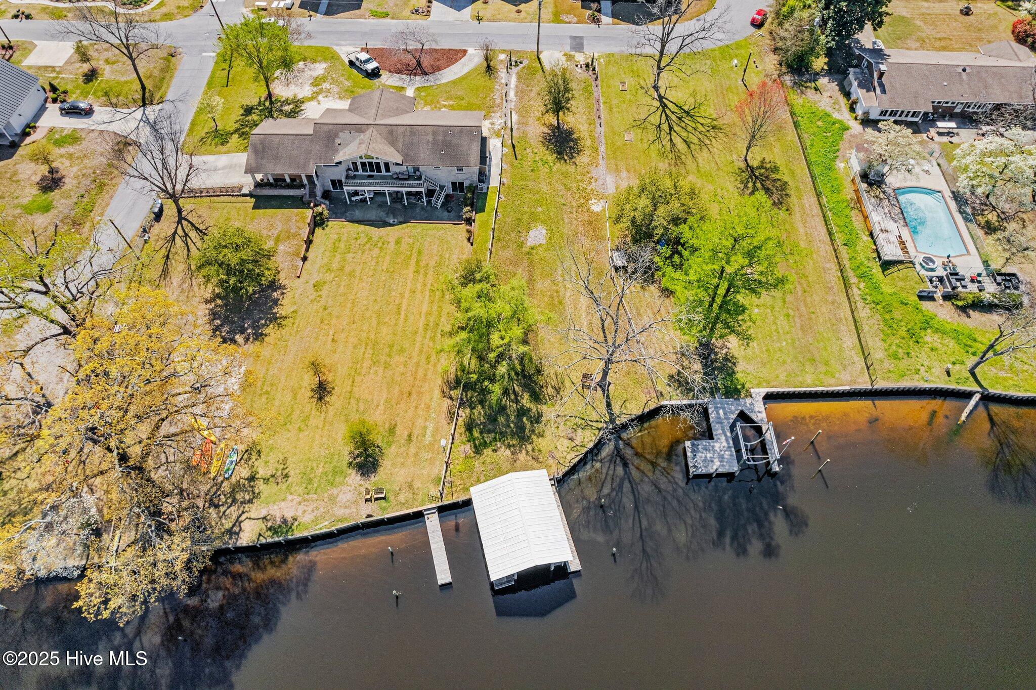 205 Anne Street Jacksonville, NC 28540 - Photo 18 of 21 17-web-or-mls-DJI_0348