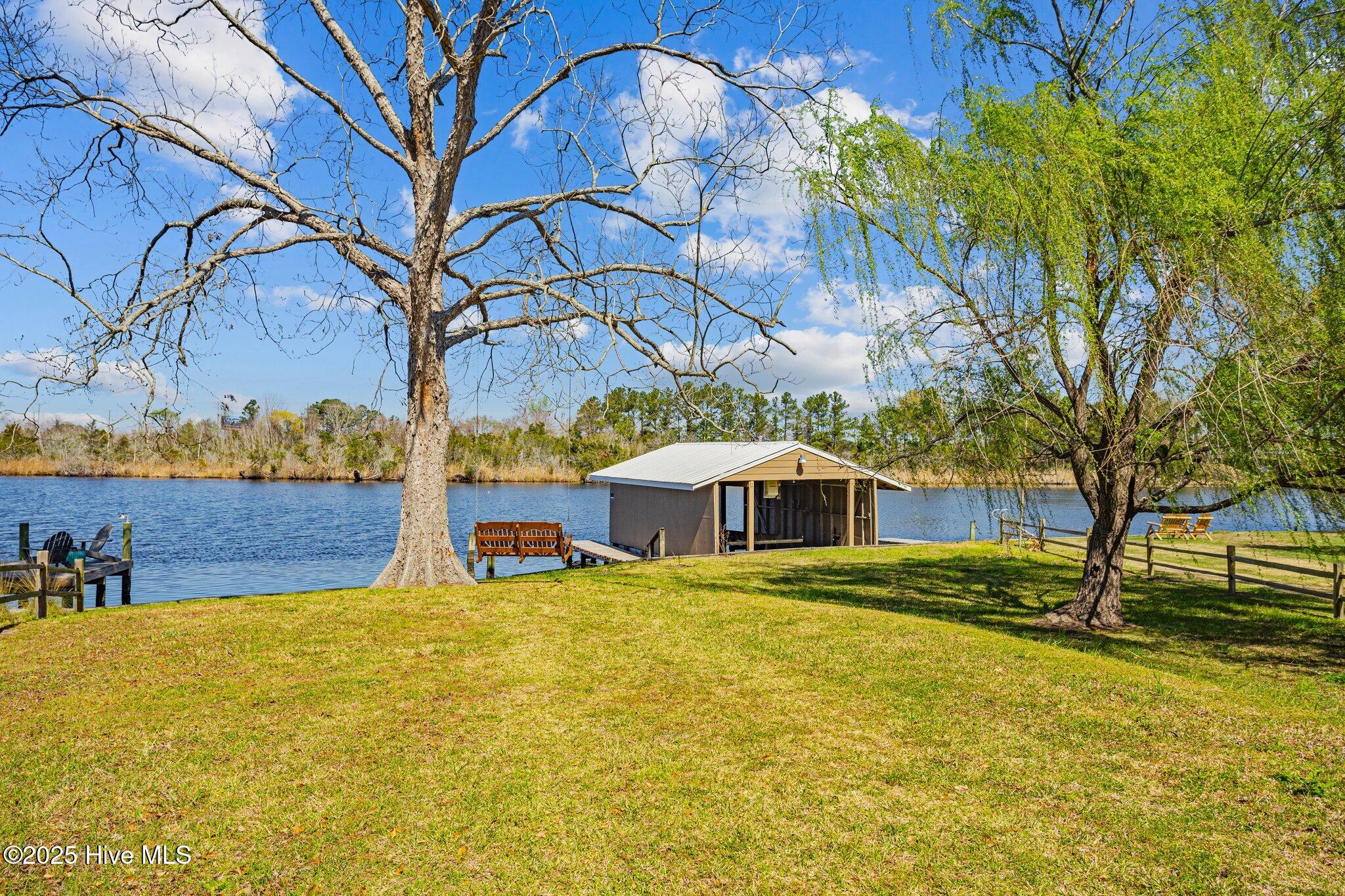 205 Anne Street Jacksonville, NC 28540 - Photo 20 of 21 19-web-or-mls-DSC00625
