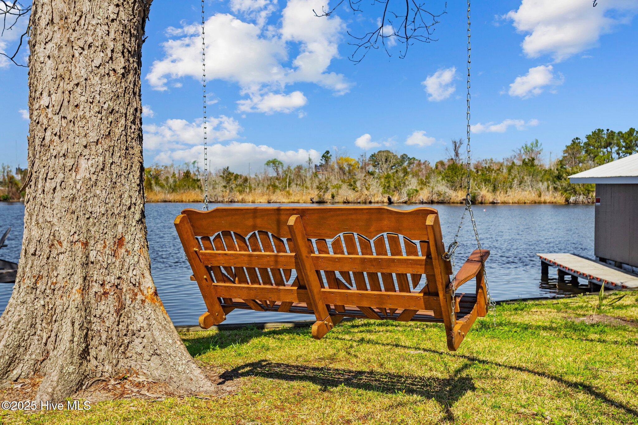 205 Anne Street Jacksonville, NC 28540 - Photo 5 of 21 4-web-or-mls-DSC00626