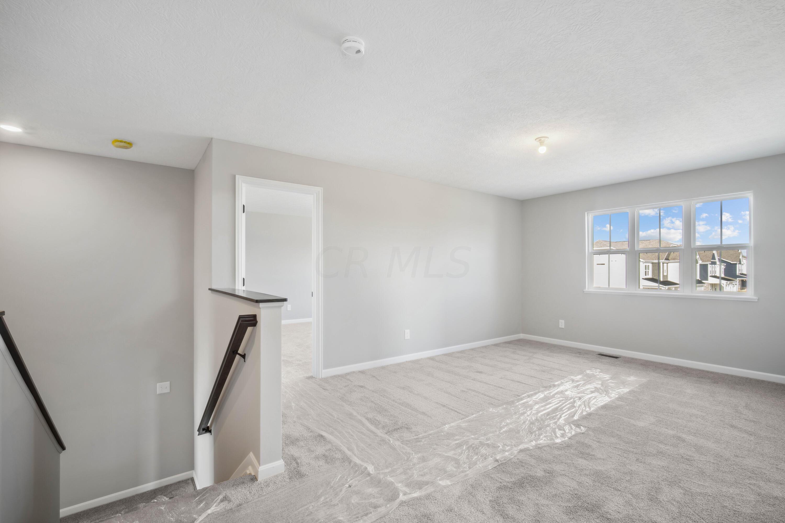 3336 Logsdon Loop Delaware, OH 43015 - Photo 30 of 39 Interior