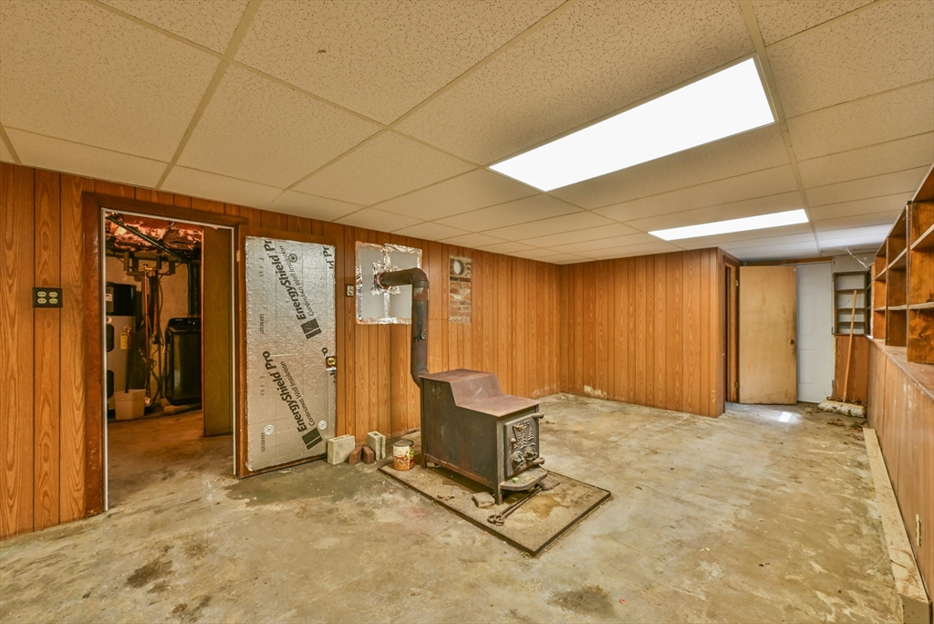 151 Baker Pond Road Dudley, MA 01571 - Photo 28 of 33