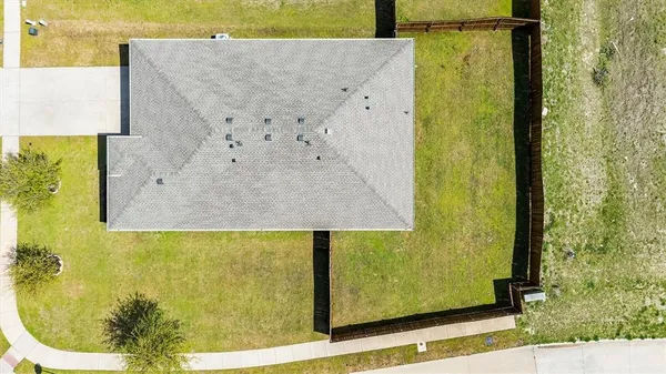 $2,100 | 230 Park Avenue, Anna, TX 75409