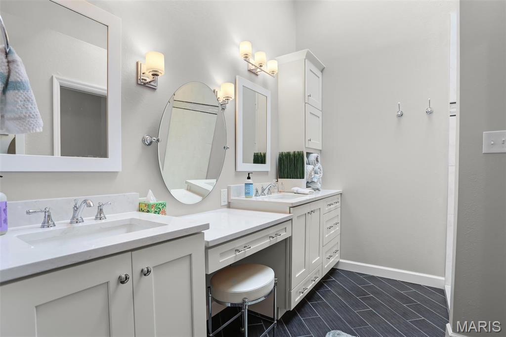 1709 Highview Cir Court Ballwin, MO 63021 - Photo 16 of 34 Gallery Image 16