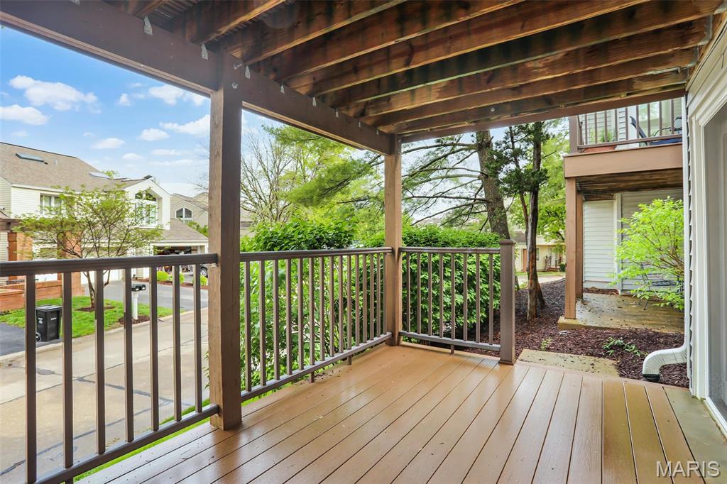 1709 Highview Cir Court Ballwin, MO 63021 - Photo 28 of 34 Gallery Image 28