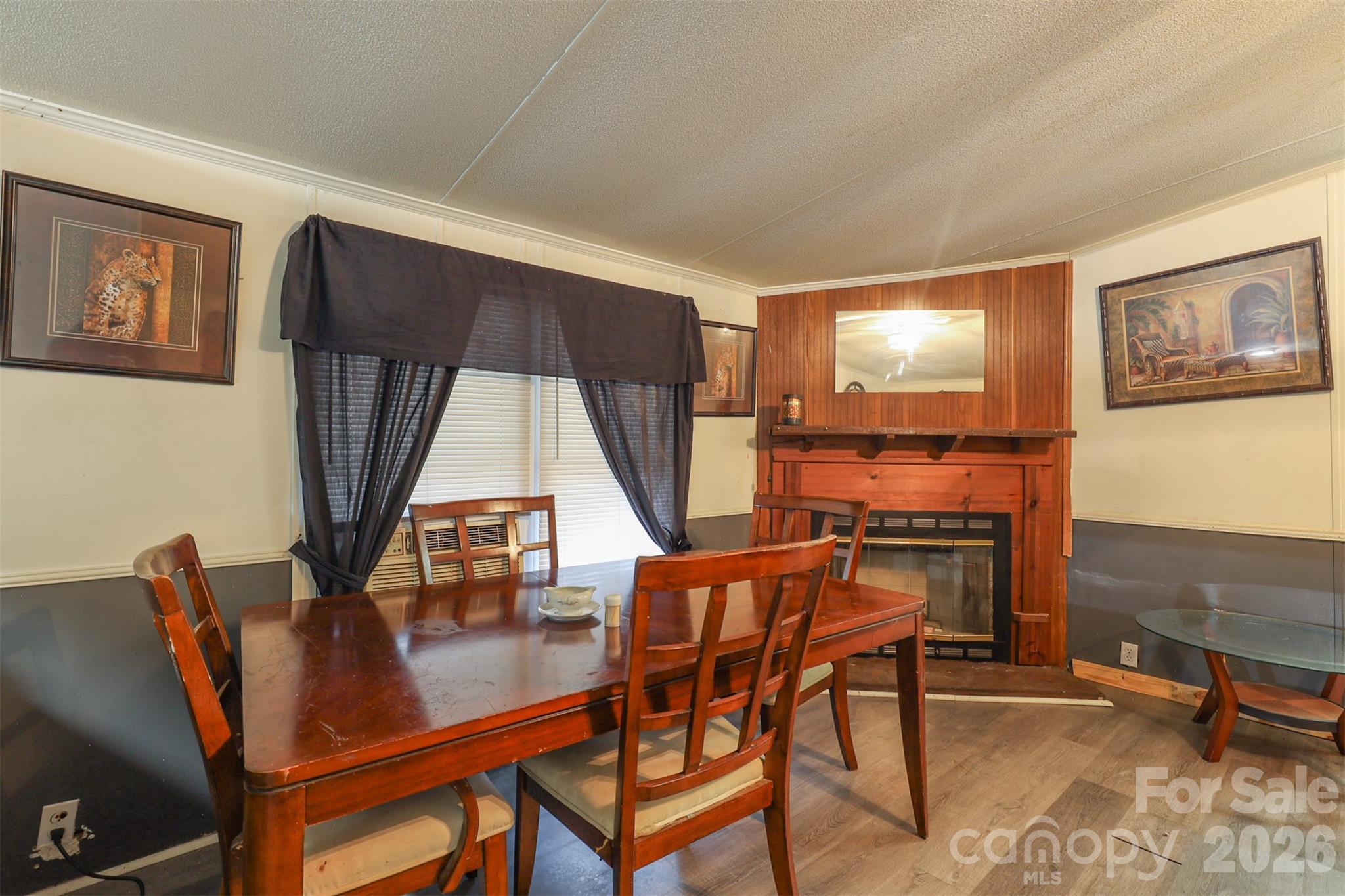 1224 Astoria Road Jamesville, NC 27846 - Photo 8 of 34 a dining room with furniture and window