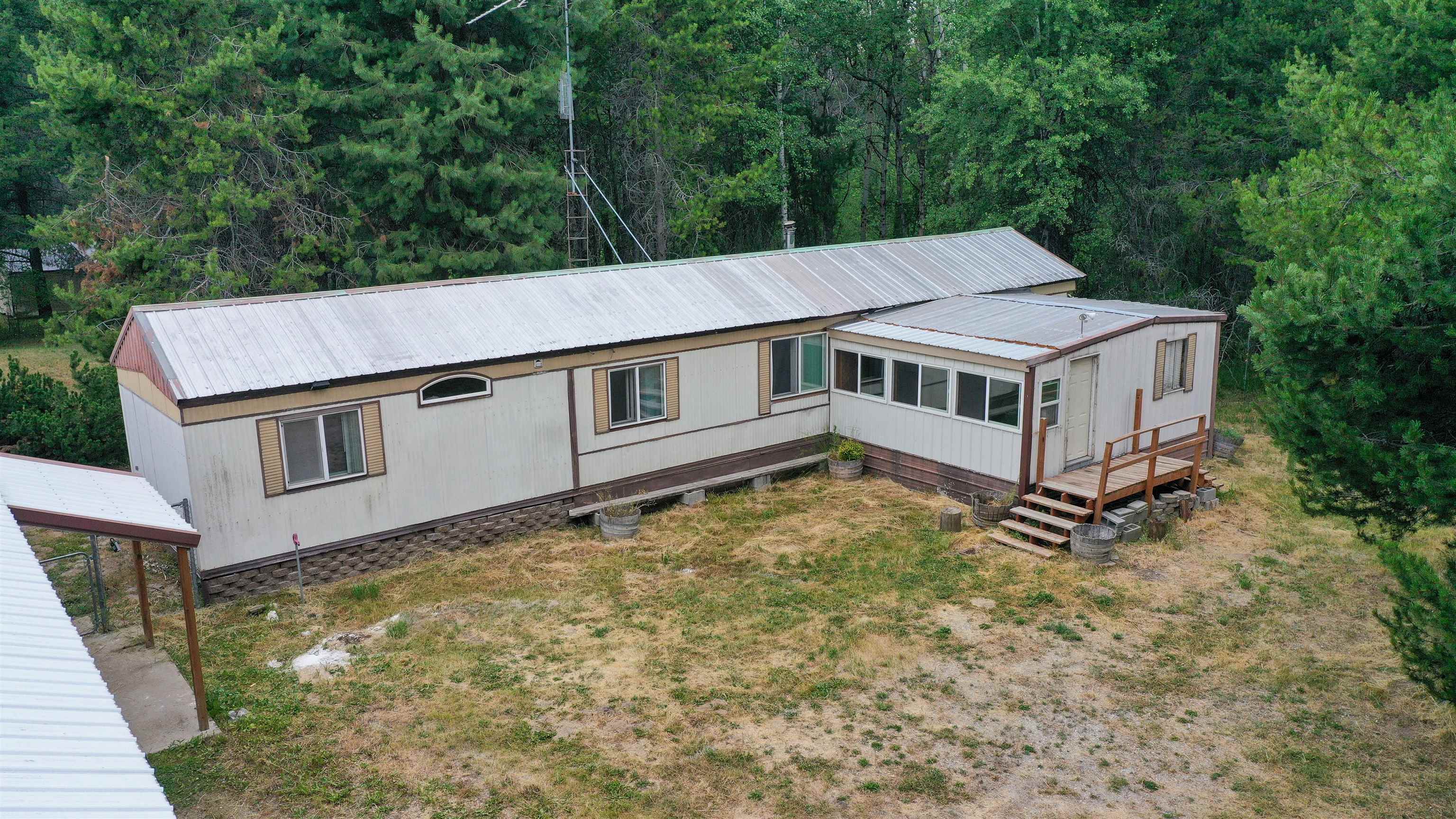 191 Wakefield Road Newport, WA 99156 - Photo 1 of 10 Gallery Image 1