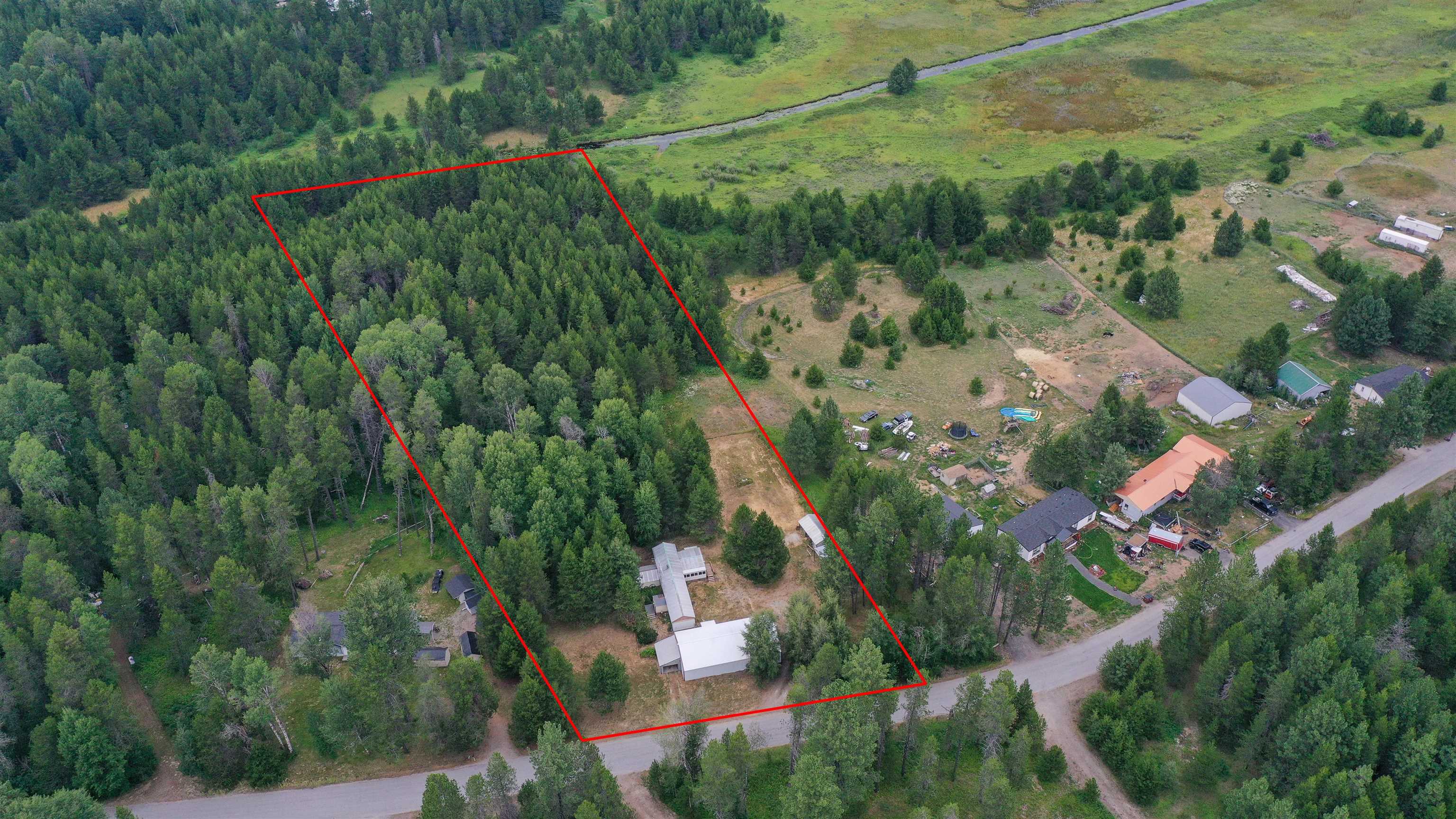 191 Wakefield Road Newport, WA 99156 - Photo 2 of 10 Gallery Image 2