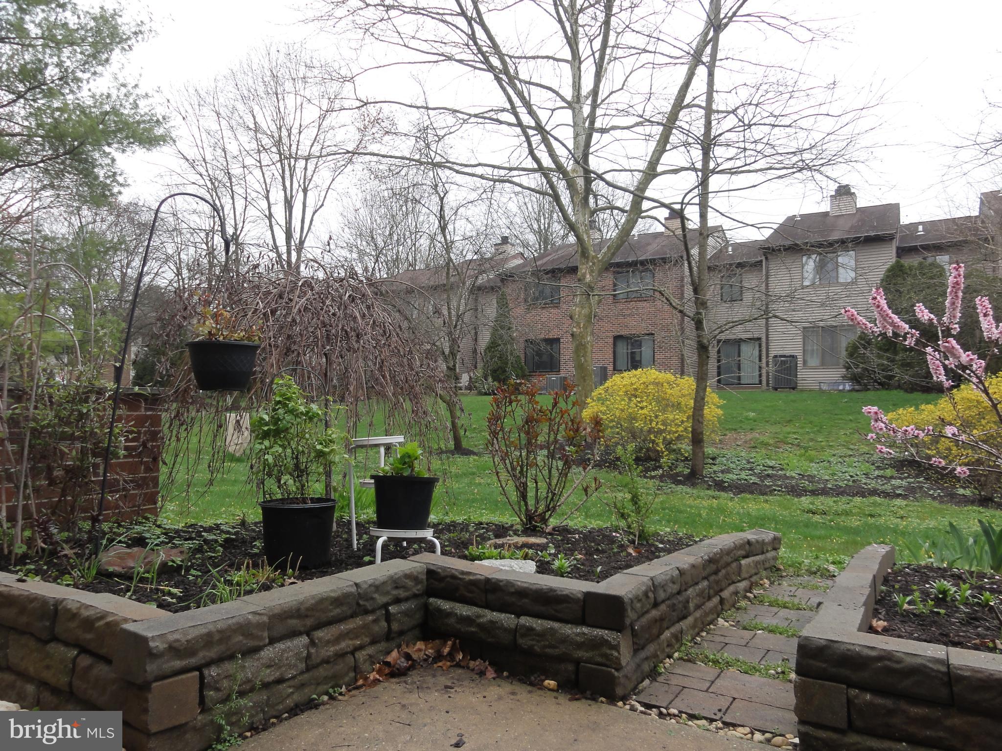 102 Elgin Court Chesterbrook, PA 19087 - Photo 30 of 33 Gallery Image 30