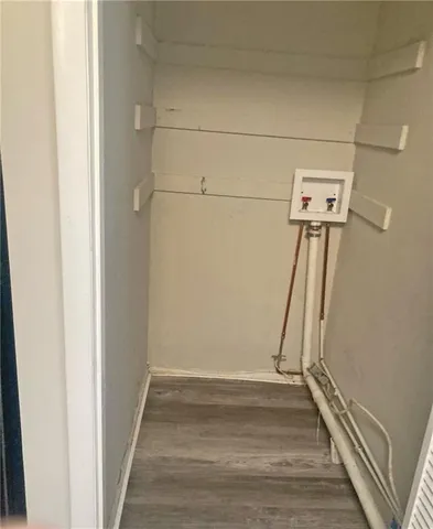 $1,800 | 346 Carpenter Drive Northeast, Unit 7, Atlanta, GA 30328