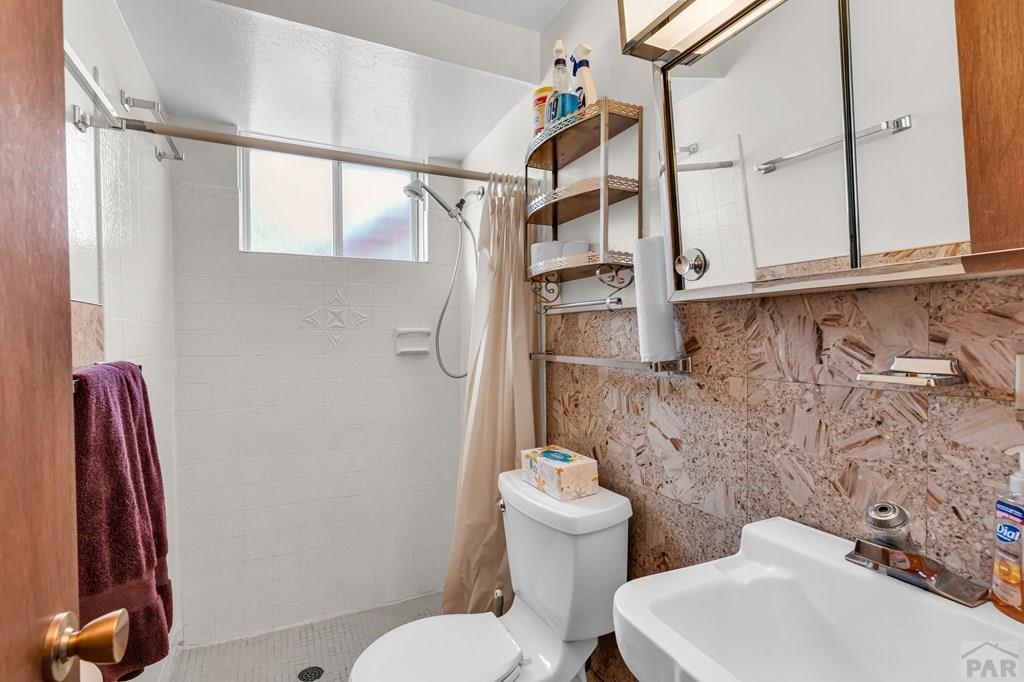 2024 Comanche Road Pueblo, CO 81001 - Photo 20 of 28 Gallery Image 20