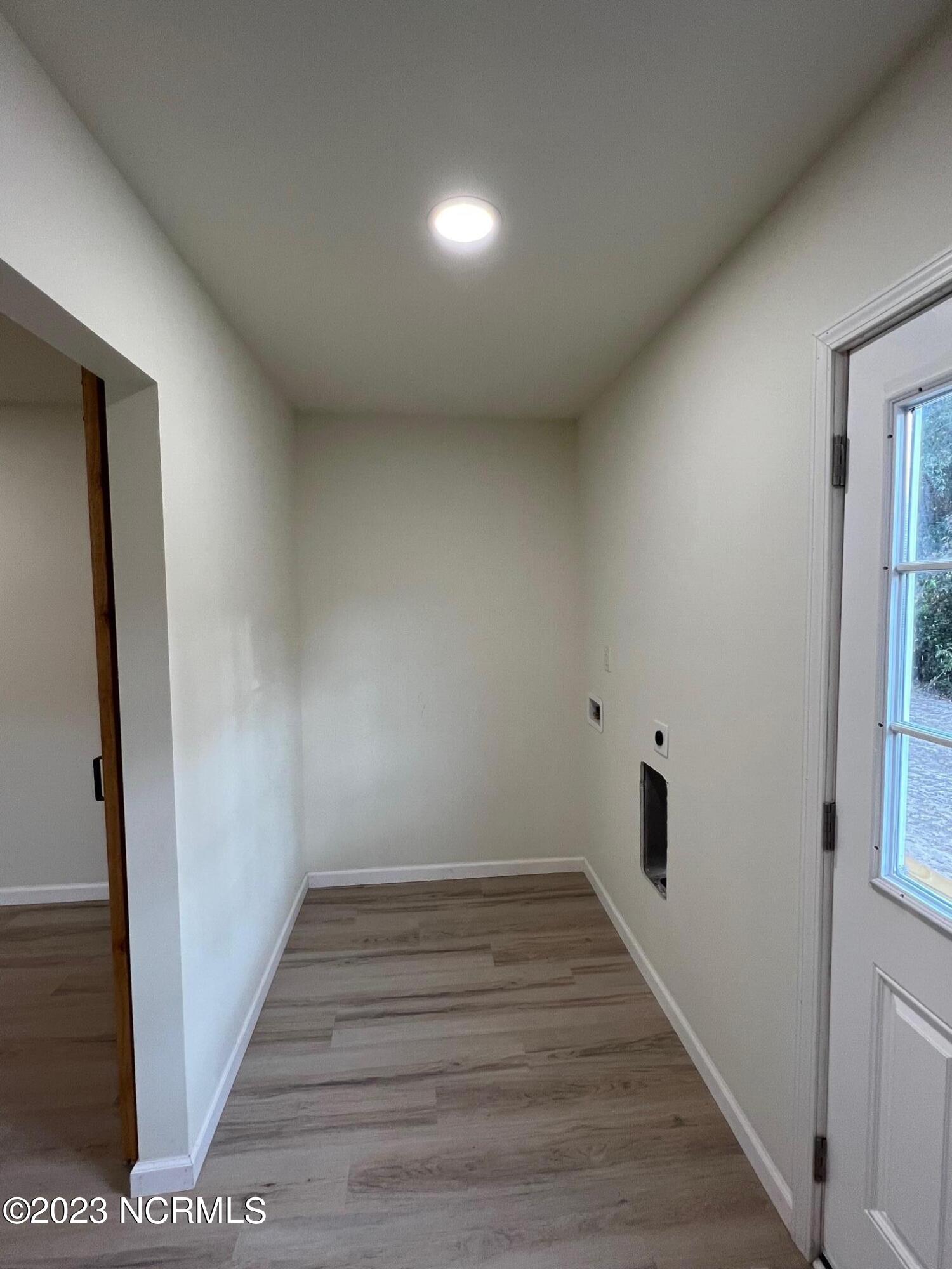 2856 Cupelo Road Farmville, NC 27828 - Photo 16 of 19 Laundry Room