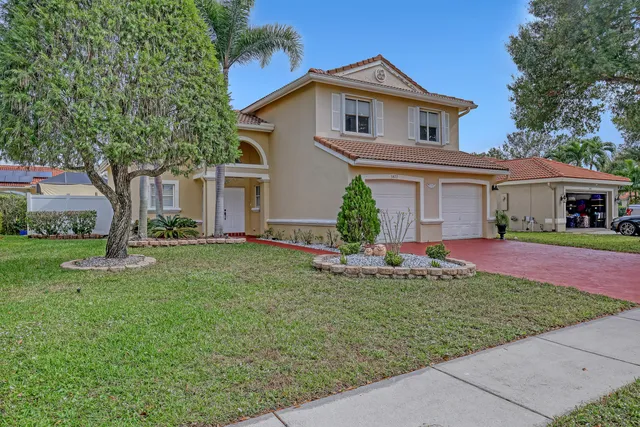 $3,600 | 5877 Las Colinas Circle, Lake Worth, FL 33463