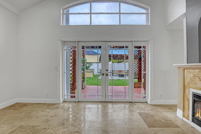 $3,600 | 5877 Las Colinas Circle, Lake Worth, FL 33463