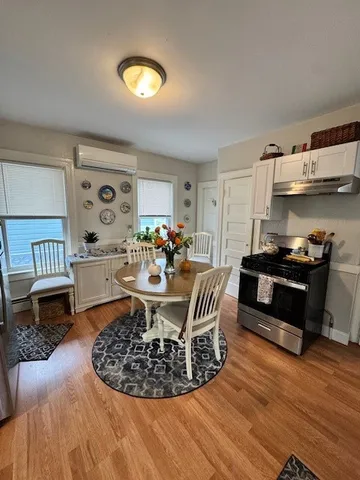 $2,400 | 20 10th Street, Unit 1, Providence, RI 02906
