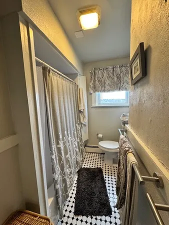 $2,400 | 20 10th Street, Unit 1, Providence, RI 02906