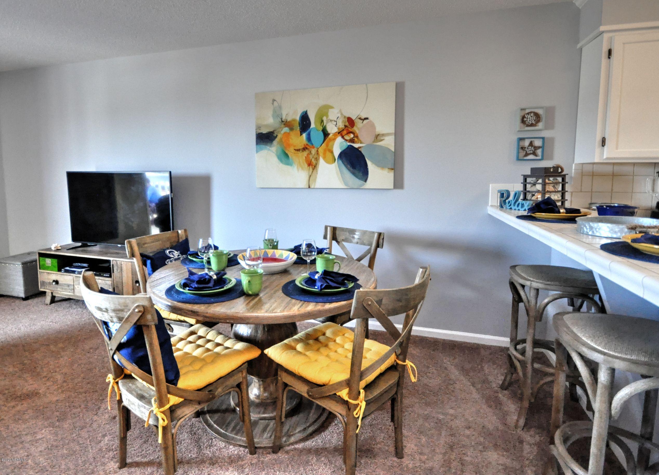 2 Seabrook Road, Unit B6 Ocean Isle Beach, NC 28469 - Photo 7 of 20 DR