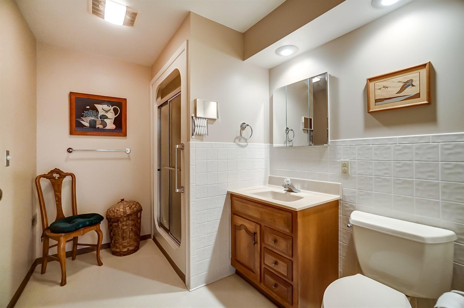 5891 Fairham Road Hamilton, OH 45011 - Photo 12 of 45 Gallery Image 12